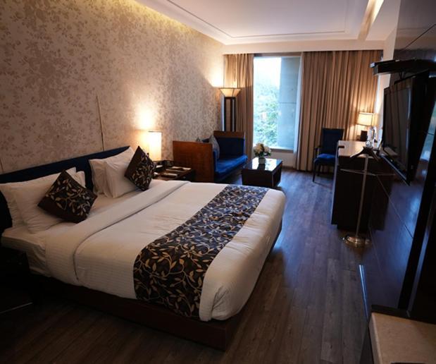The Galgotias Hotel Gurugram Gurgaon Exterior foto